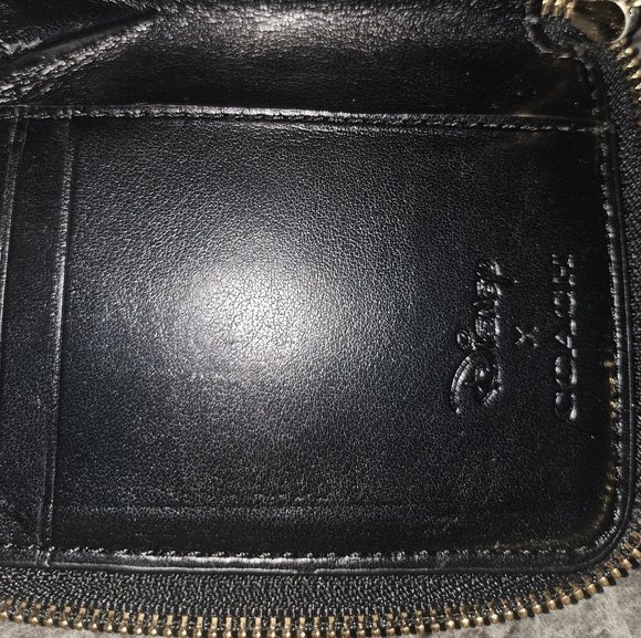 Coach Crossbody and wallet set Disney collection - Picture 6 of 8